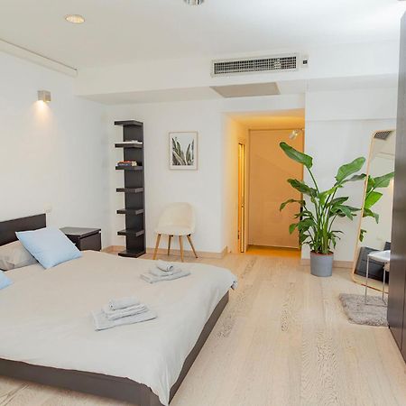 ミラノNavigli 10 Min Loft Moderno Con Area Esternaアパートメント エクステリア 写真