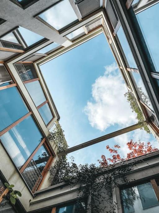 ミラノNavigli 10 Min Loft Moderno Con Area Esternaアパートメント エクステリア 写真